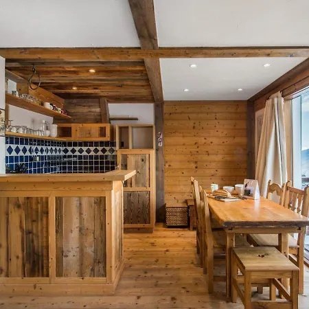 Renove Avec Cuisine Ouverte, Balcon Et Acces Direct Aux Pistes - Fr-1-563-19 Apartment *